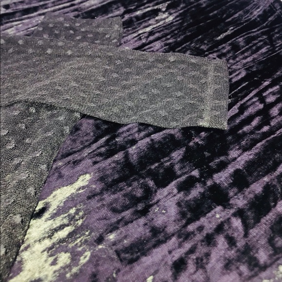 Melrose and Market Polka dot Lace/Velvet Black Top - Picture 4 of 8